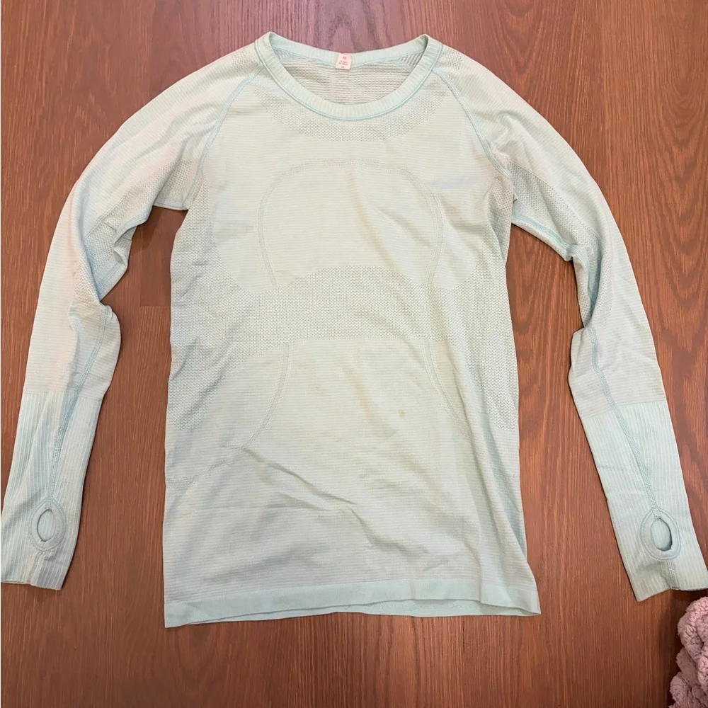 Lululemon light blue/teal ish swiftly tech Long-Sleeve Top